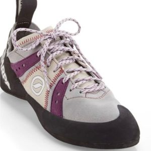 Women’s Scarpa Climbing Shoes